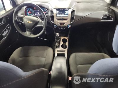 Zdjęcie 8 z 12 samochodu: 2018 CHEVROLET CRUZE LS VIN:1G1BC5SM9J7211261 - miniatura