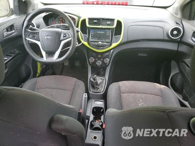 Zdjęcie 8 z 16 samochodu: 2019 CHEVROLET SONIC LT VIN:1G1JC6SB1K4120259 - miniatura