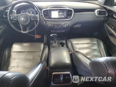 Zdjęcie 8 z 14 samochodu: 2017 KIA SORENTO SX VIN:5XYPKDA56HG230318 - miniatura
