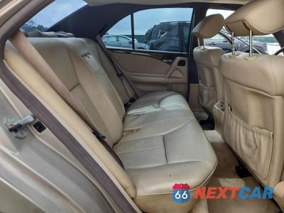 Zdjęcie 10 z 12 samochodu: 1997 MERCEDES-BENZ E 320 VIN:WDBJF55F2VA436054 - miniatura