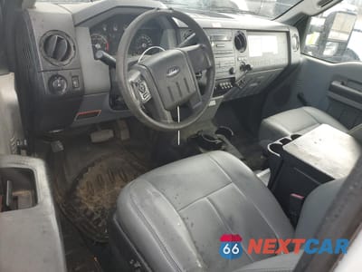 Zdjęcie 8 z 12 samochodu: 2012 FORD F450 SUPER DUTY VIN:1FDUF4GY2CEC51513 - miniatura
