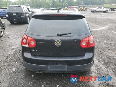 Zdjęcie 6 z 12 samochodu: 2008 VOLKSWAGEN GTI VIN:WVWFV71KX8W333299 - miniatura