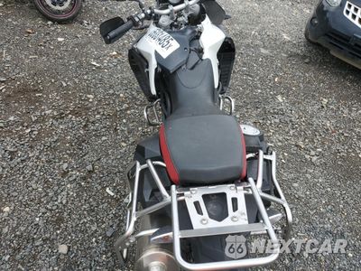 Zdjęcie 6 z 8 samochodu: 2015 BMW F800 GS ADVENTURE VIN:WB10B1507FZ493637 - miniatura