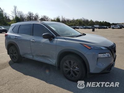 Czwarte zdjęcie samochodu z boku: 2023 NISSAN ROGUE SV VIN:JN8BT3BB5PW186498 - miniatura