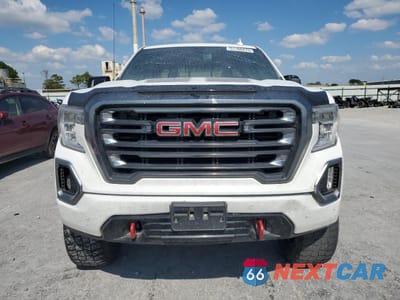 Piąte zdjęcie samochodu w środku: 2022 GMC SIERRA LIMITED K1500 AT4 VIN:1GTP9EEL4NZ162415 - miniatura