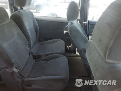 Zdjęcie 11 z 13 samochodu: 2009 TOYOTA SIENNA CE VIN:5TDZK23C99S239818 - miniatura