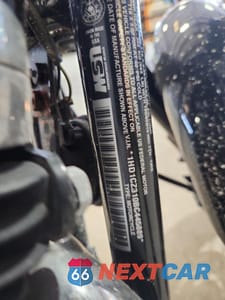 Zdjęcie 9 z 9 samochodu: 2011 HARLEY-DAVIDSON XL1200 N VIN:1HD1CZ310BC445889 - miniatura