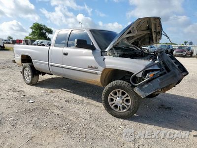 Czwarte zdjęcie samochodu z boku: 1999 DODGE RAM 2500 VIN:3B7KF2368XG127667 - miniatura