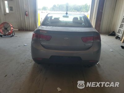 Zdjęcie 6 z 12 samochodu: 2010 KIA FORTE SX VIN:KNAFW6A36A5139426 - miniatura