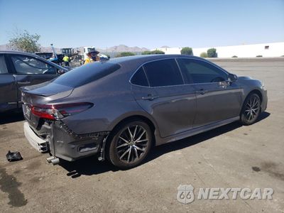 Trzecie zdjęcie samochodu z tyłu: 2024 TOYOTA CAMRY SE NIGHT SHADE VIN:4T1G11AK7RU850307 - miniatura