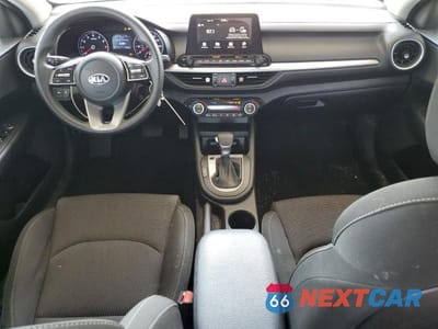 Zdjęcie 8 z 13 samochodu: 2019 KIA FORTE FE VIN:3KPF24AD2KE124651 - miniatura