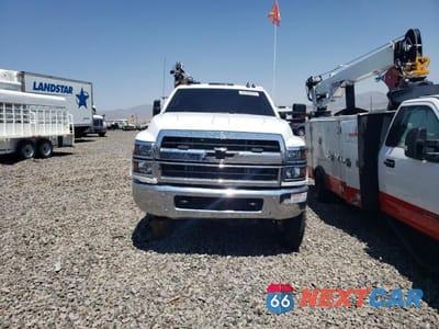 Piąte zdjęcie samochodu w środku: 2022 CHEVROLET SILVERADO MEDIUM DUTY VIN:1HTKJPVK9NH534957 - miniatura