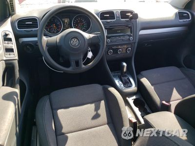 Zdjęcie 8 z 14 samochodu: 2014 VOLKSWAGEN GOLF VIN:WVWDB7AJ9EW011093 - miniatura