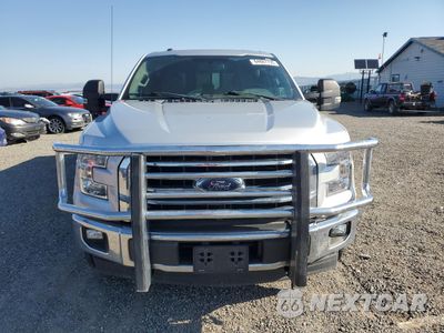 Piąte zdjęcie samochodu w środku: 2017 FORD F150 SUPER CAB VIN:1FTFX1EG3HKC74973 - miniatura