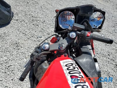 Zdjęcie 7 z 10 samochodu: 2002 HONDA CBR600 F4 VIN:JH2PC35182M301353 - miniatura