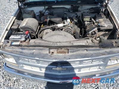 Zdjęcie 11 z 12 samochodu: 2000 CHEVROLET GMT-400 C3500 VIN:1GBJC34RXYF432713 - miniatura