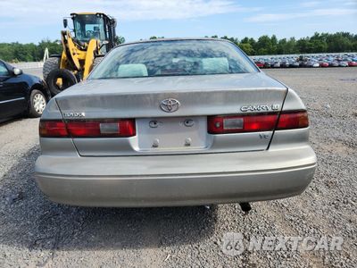 Zdjęcie 6 z 12 samochodu: 1999 TOYOTA CAMRY LE VIN:JT2BF28K1X0212417 - miniatura