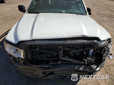 Zdjęcie 7 z 10 samochodu: 2022 RAM 2500 TRADESMAN VIN:3C7WR4AJ7NG296347 - miniatura