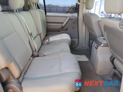 Zdjęcie 11 z 13 samochodu: 2004 NISSAN ARMADA SE VIN:5N1AA08A64N727906 - miniatura