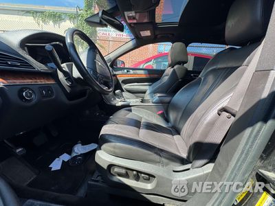 Zdjęcie 6 z 11 samochodu: 2018 LINCOLN MKT VIN:2LMHJ5NKXJBL02404 - miniatura