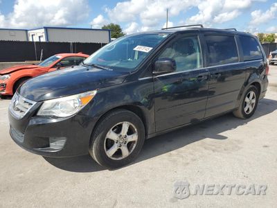 2011 VOLKSWAGEN ROUTAN SE 2V4RW3DG1BR802957 - główne zdjęcie licytacji z USA - miniatura