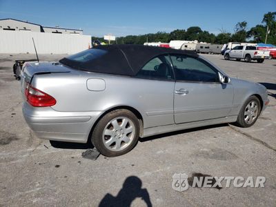 Trzecie zdjęcie samochodu z tyłu: 2001 MERCEDES-BENZ CLK 320 VIN:WDBLK65G01T076445 - miniatura