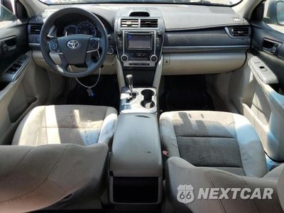 Zdjęcie 8 z 12 samochodu: 2013 TOYOTA CAMRY HYBRID VIN:4T1BD1FK3DU083963 - miniatura