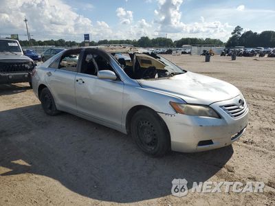 Czwarte zdjęcie samochodu z boku: 2007 TOYOTA CAMRY CE VIN:4T1BE46K57U621548 - miniatura