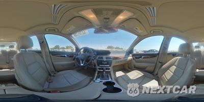 Zdjęcie 14 z 14 samochodu: 2013 MERCEDES-BENZ C 250 VIN:WDDGF4HB3DR246932 - miniatura