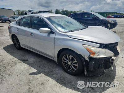 Czwarte zdjęcie samochodu z boku: 2015 NISSAN ALTIMA 2.5 VIN:1N4AL3AP6FN399295 - miniatura