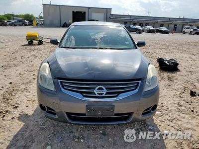 Piąte zdjęcie samochodu w środku: 2011 NISSAN ALTIMA BASE VIN:1N4AL2AP2BN456855 - miniatura
