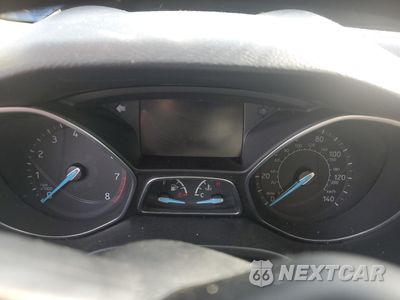 Zdjęcie 9 z 12 samochodu: 2018 FORD FOCUS SE VIN:1FADP3F28JL274821 - miniatura