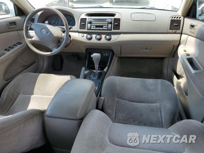 Zdjęcie 8 z 12 samochodu: 2003 TOYOTA CAMRY LE VIN:JTDBE32K830176776 - miniatura