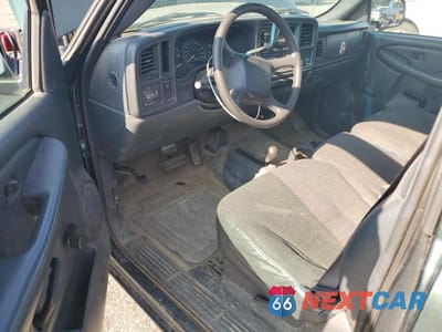 Zdjęcie 8 z 12 samochodu: 2002 CHEVROLET SILVERADO K1500 VIN:1GCEK14V22E209449 - miniatura