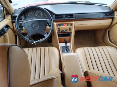 Zdjęcie 8 z 14 samochodu: 1992 MERCEDES-BENZ 300 TE VIN:WDBEA90E5NF207523 - miniatura