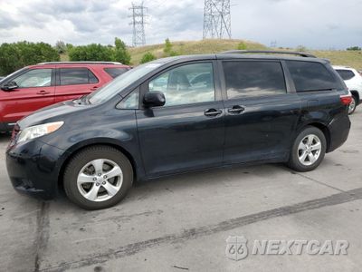 2016 TOYOTA SIENNA LE 5TDKK3DC1GS714963 - główne zdjęcie licytacji z USA - miniatura