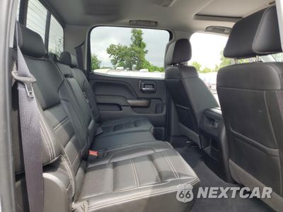 Zdjęcie 10 z 14 samochodu: 2019 GMC SIERRA K2500 DENALI VIN:1GT12SEY0KF151588 - miniatura