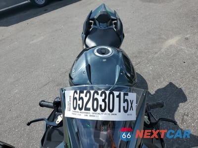 Piąte zdjęcie samochodu w środku: 2025 KAWASAKI ZX1002 VIN:JKBZXVJ19SA007135 - miniatura