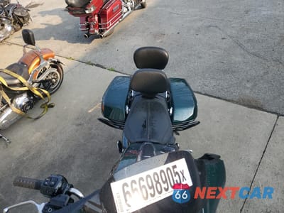 Piąte zdjęcie samochodu w środku: 2024 HARLEY-DAVIDSON FLHX VIN:1HD1KB710RB620419 - miniatura