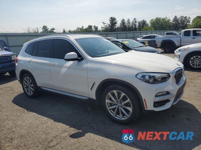 Czwarte zdjęcie samochodu z boku: 2019 BMW Motorrad X3 VIN:5UXTR9C57KLP88449 - miniatura