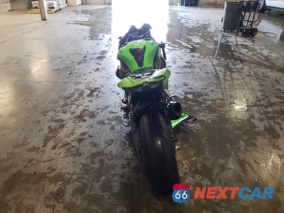 Czwarte zdjęcie samochodu z boku: 2023 KAWASAKI ZX1002 M VIN:JKBZXVM17PA005158 - miniatura