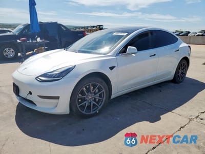 2020 TESLA MODEL 3 5YJ3E1EA4LF799762 - główne zdjęcie licytacji z USA - miniatura