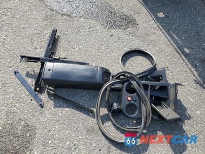 Zdjęcie 12 z 15 samochodu: 1990 MAZDA MX-5 MIATA VIN:JM1NA3512L0126645 - miniatura