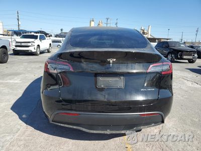 Zdjęcie 6 z 14 samochodu: 2023 TESLA MODEL Y VIN:7SAYGAEE3PF834464 - miniatura