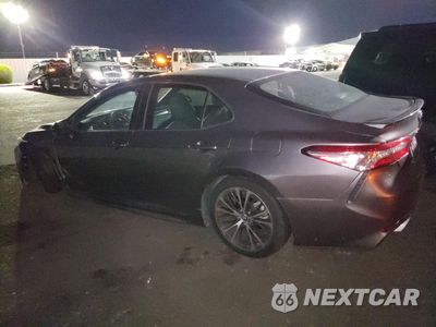 Drugie zdjęcie samochodu z przodu: 2018 TOYOTA CAMRY L VIN:4T1B11HK1JU016778 - miniatura