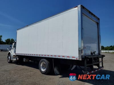 Drugie zdjęcie samochodu z przodu: 2019 FREIGHTLINER M2 106 MED - TRUCKS REFRIGERATED BOX TRUCK VIN:3ALACWFE7KDKA9666 - miniatura