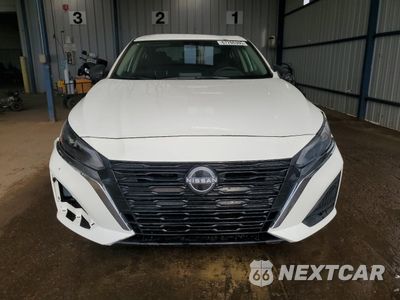 Czwarte zdjęcie samochodu z boku: 2025 NISSAN ALTIMA SV VIN:1N4BL4DV6SN400086 - miniatura
