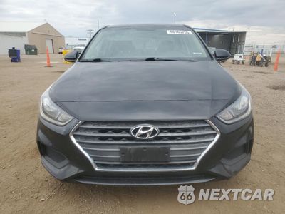 Piąte zdjęcie samochodu w środku: 2018 HYUNDAI ACCENT SE VIN:3KPC24A39JE011241 - miniatura