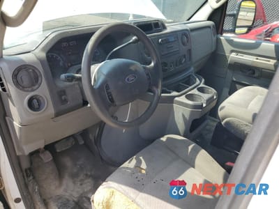 Zdjęcie 8 z 13 samochodu: 2009 FORD ECONOLINE E250 VAN VIN:1FTNE24W49DA30383 - miniatura