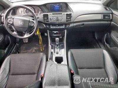 Zdjęcie 8 z 13 samochodu: 2016 HONDA ACCORD SPORT VIN:1HGCR2F54GA033574 - miniatura